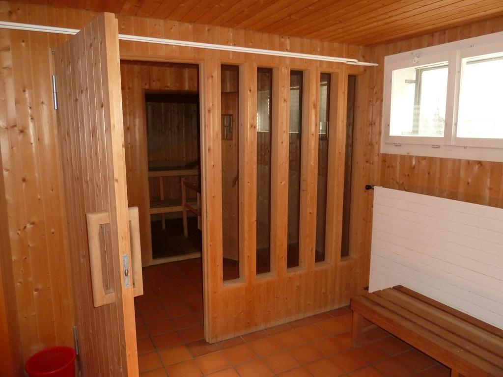 Ferienwohnung Murschetg Laax Luaran gambar